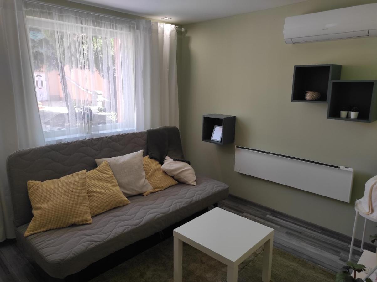 7 Days Apartment Makó 外观 照片